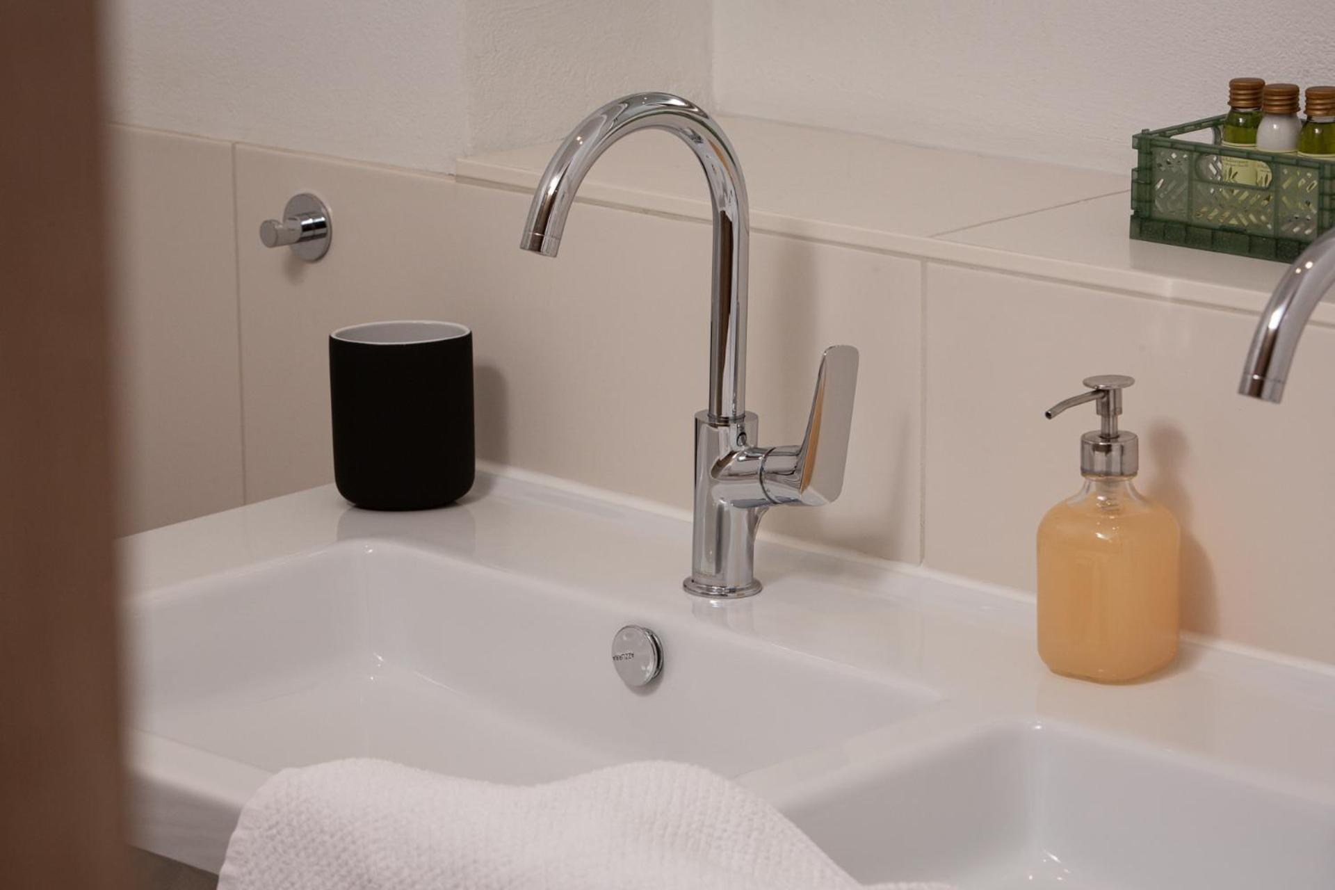 Alpine View Apartments Niedernsill Chambre photo